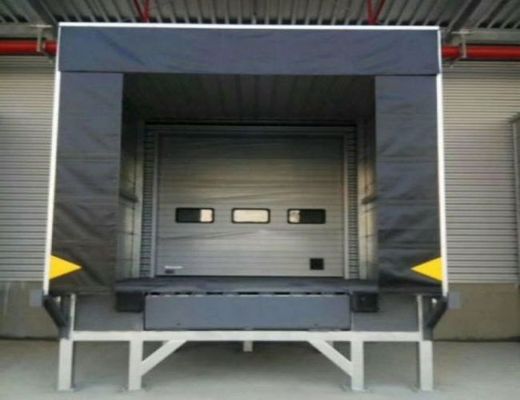 طرد من نسيج البوليستر أغطية الميناء والمأوى ، خطوط صفراء لمنطقة التحميل والإفراج